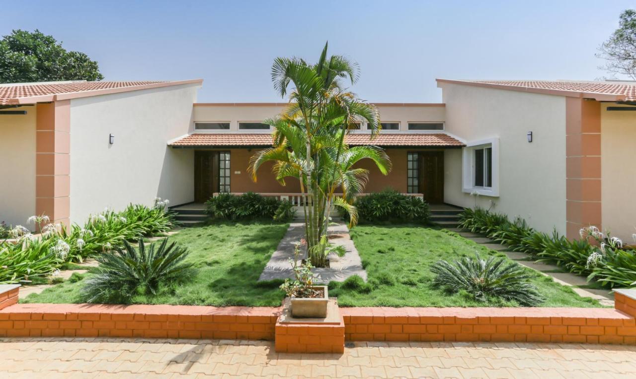 Treebo Laa Gardenia Resort, Nilavoor Lake Yelagiri Dış mekan fotoğraf